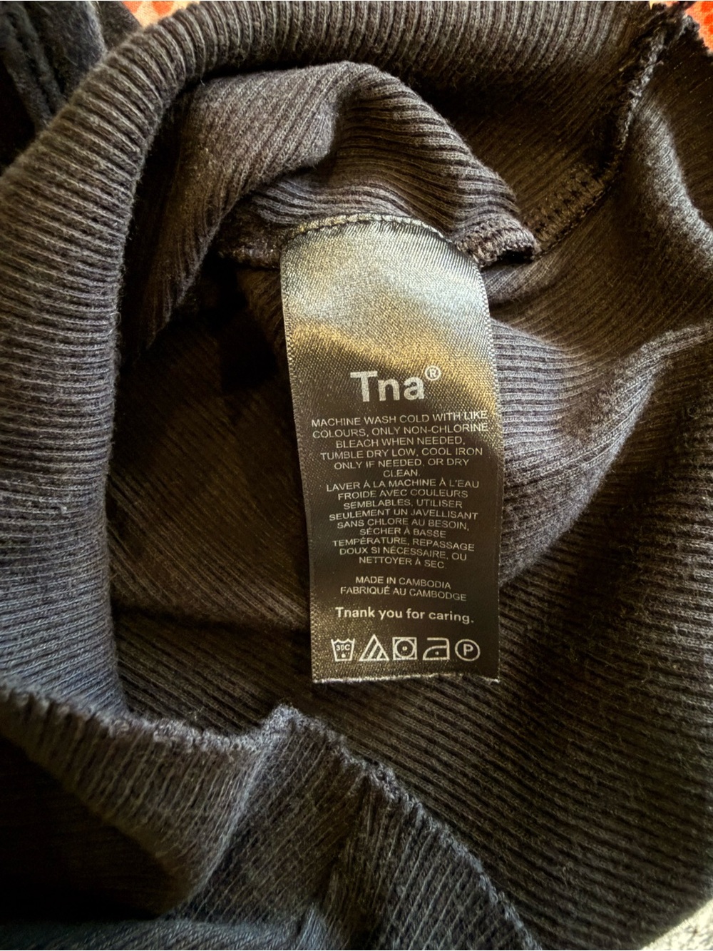 TNA Racer Crop Tank - Picture 4 of 5